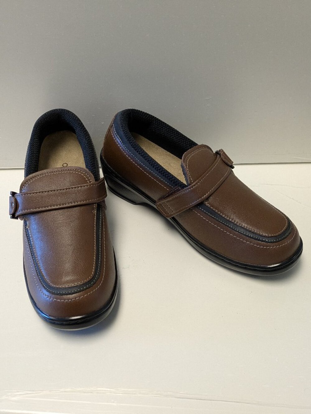 Orthofeet Women’s Slip-On Wedge With Strap